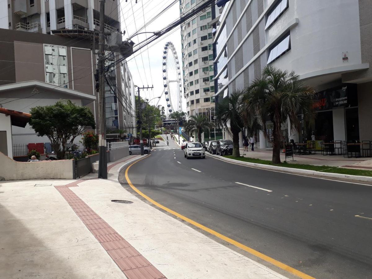 Otimo Apto. 180 Metros Do Mar Balneário Camboriú Kültér fotó